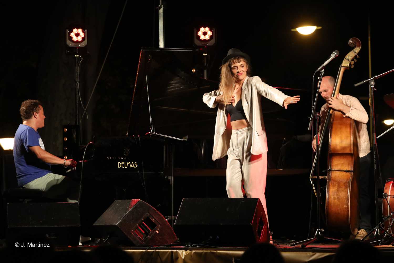 Camille Bertault - Performance scénique